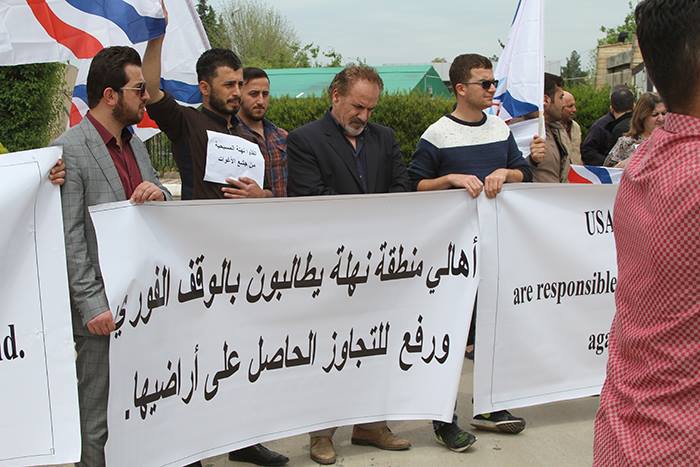 وقفة احتجاجية امام مبنى اقليم كوردستان19